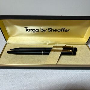 Vintage Sheaffer Targa Black and Gold Pen Set